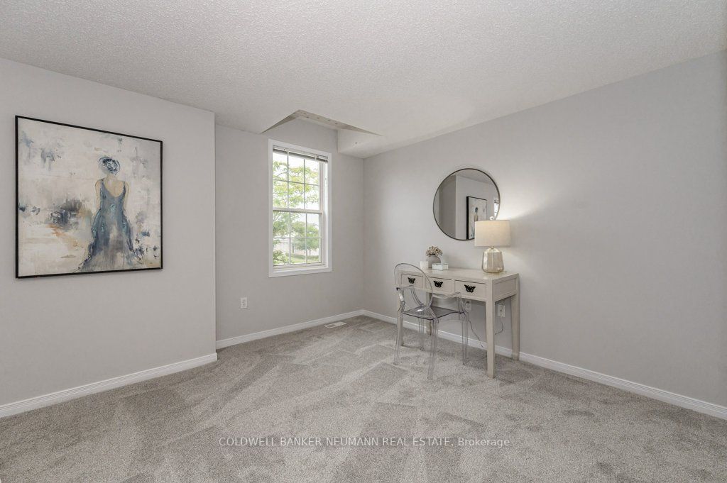 124 Gosling Gardens, #43