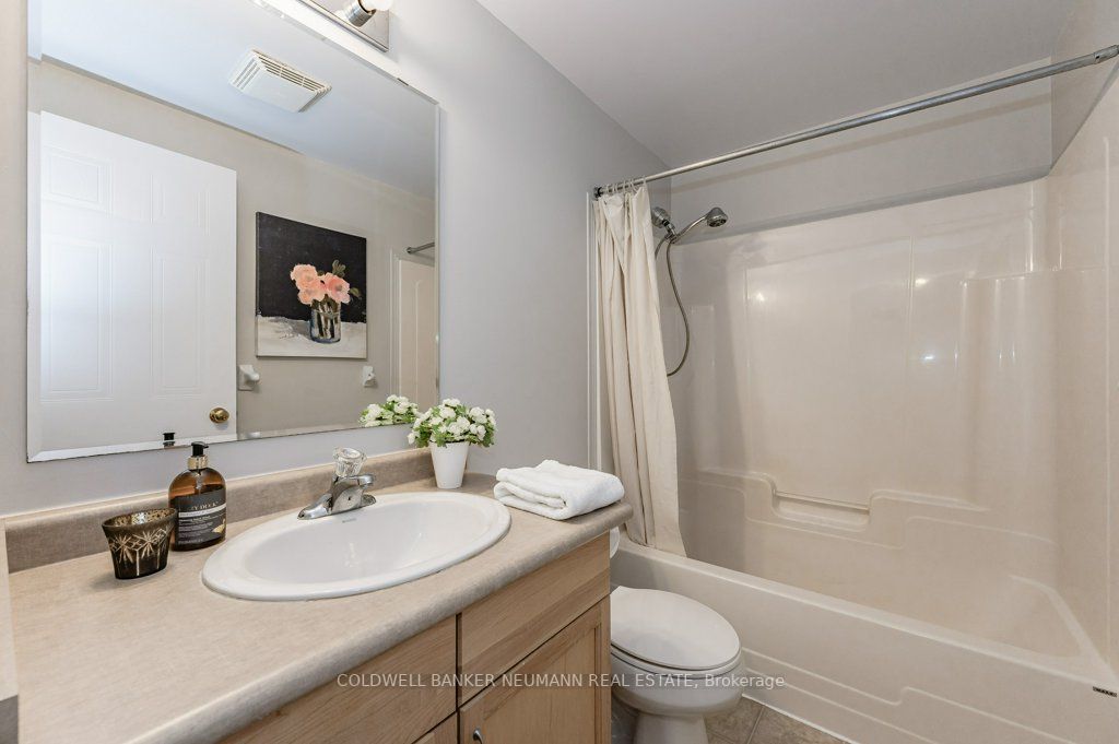 124 Gosling Gardens, #43