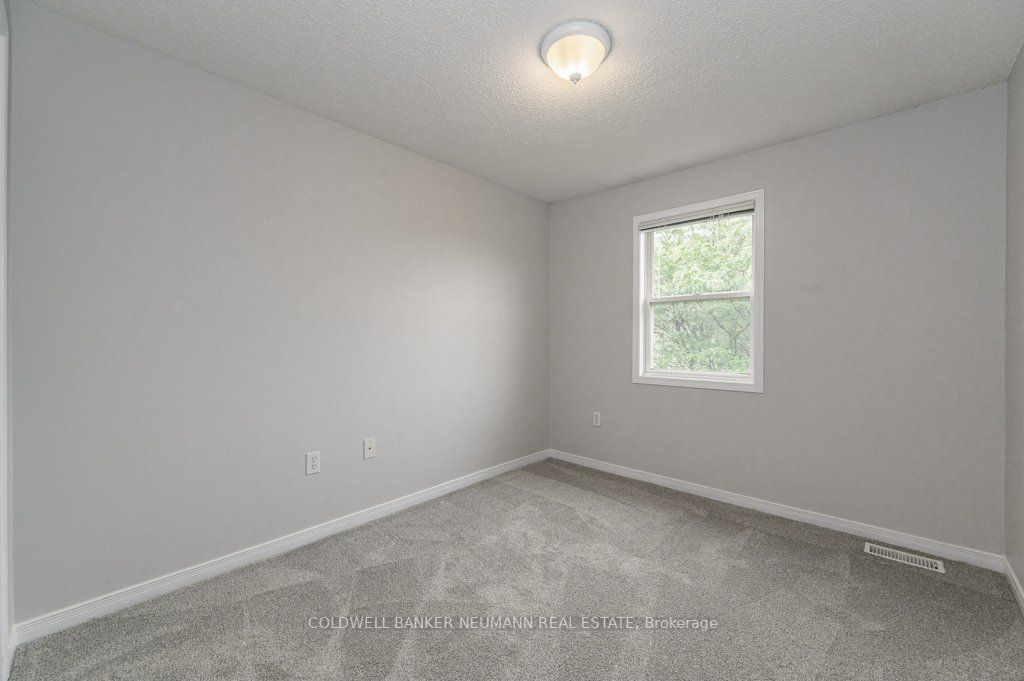 124 Gosling Gardens, #43
