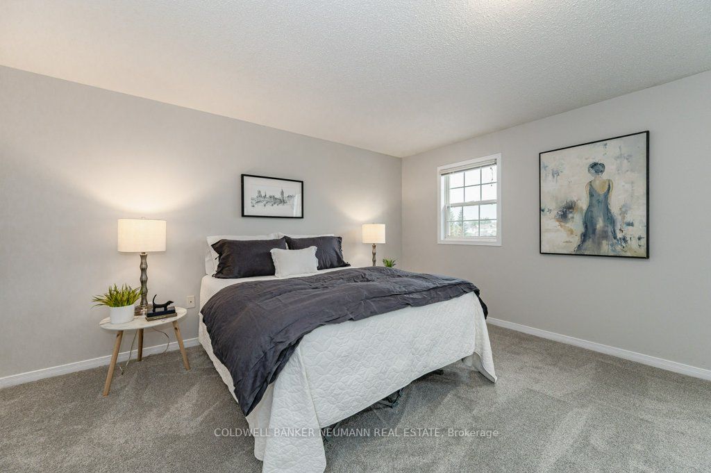124 Gosling Gardens, #43