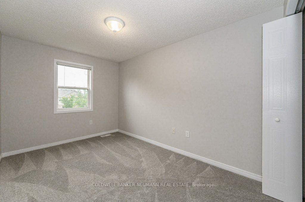 124 Gosling Gardens, #43