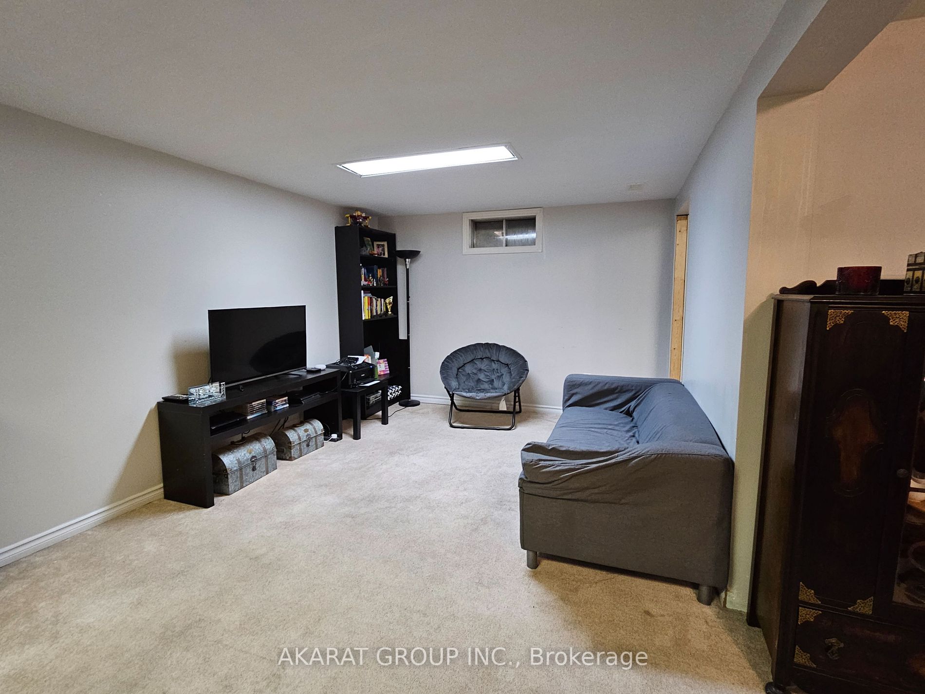 25 Pembroke Street N