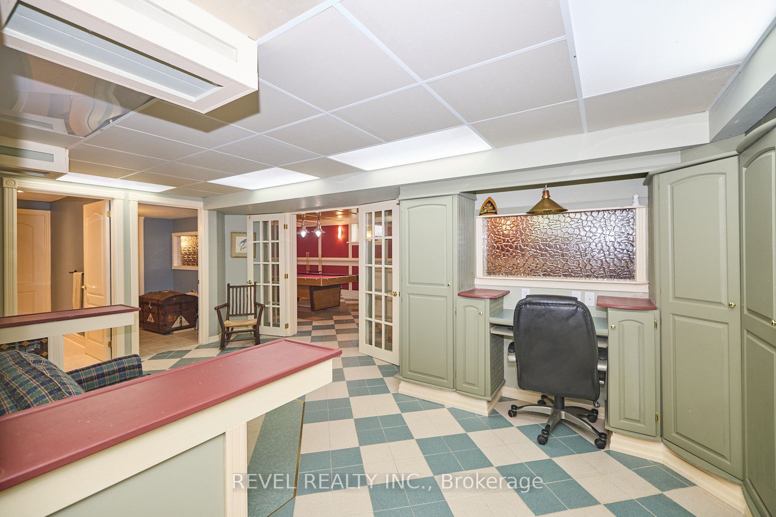 206 Central Ave
