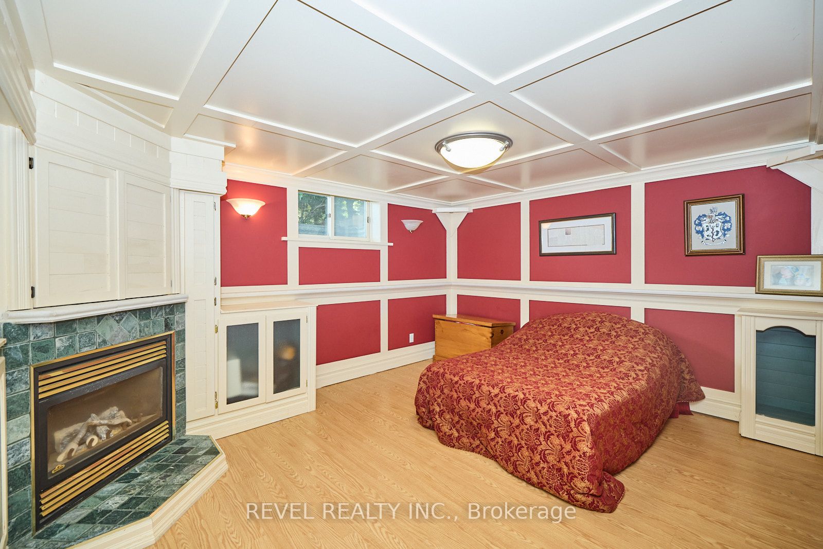 206 Central Ave