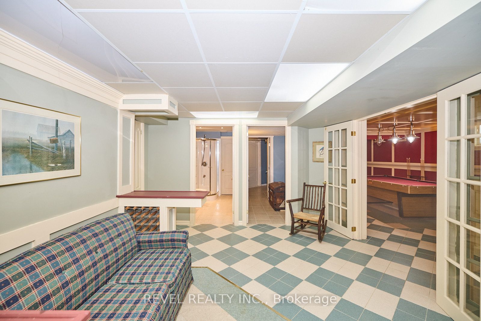 206 Central Ave