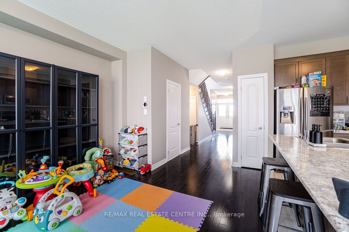 128 Mutrie Boulevard