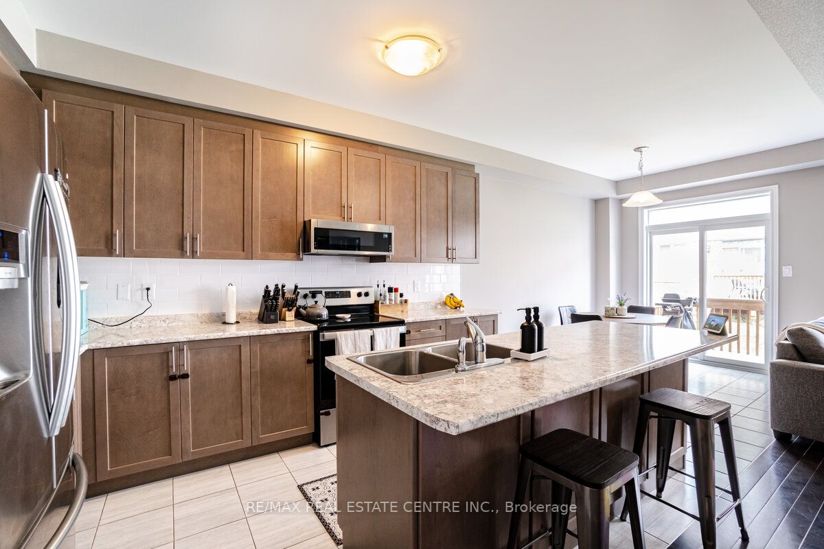 128 Mutrie Boulevard