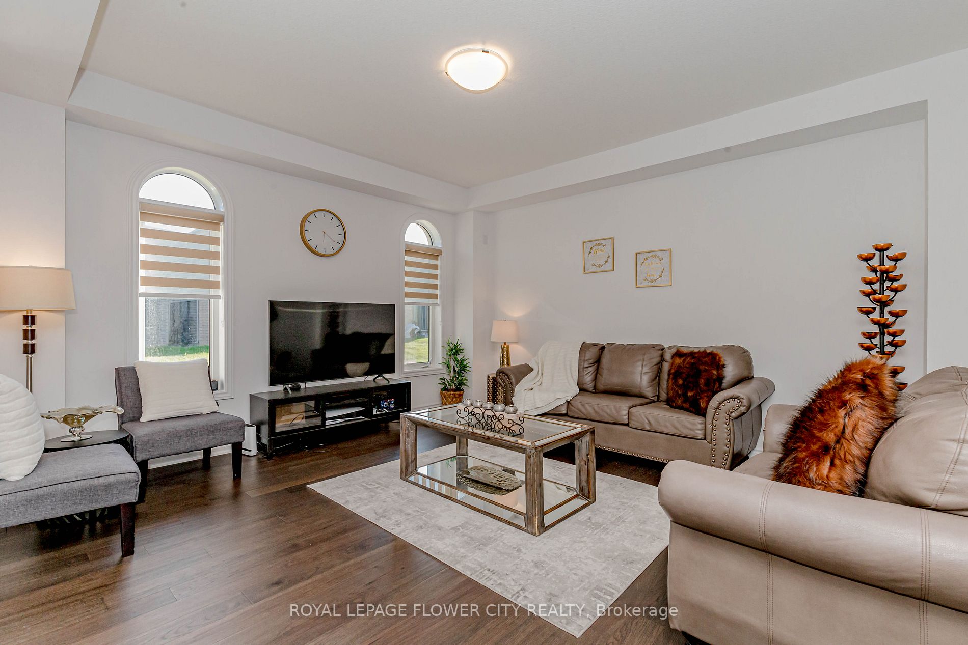 453 Blackburn Dr