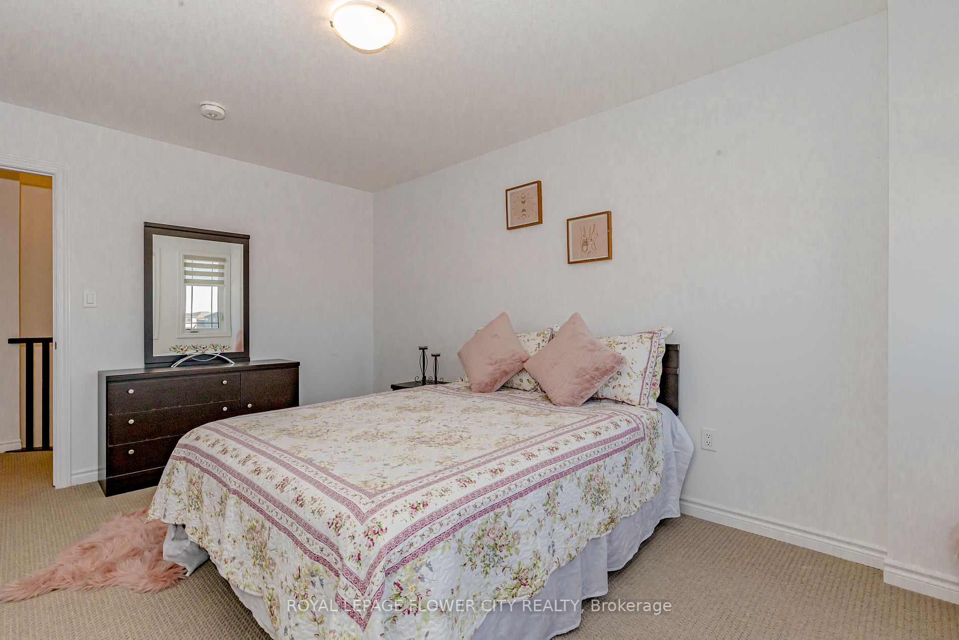 453 Blackburn Dr