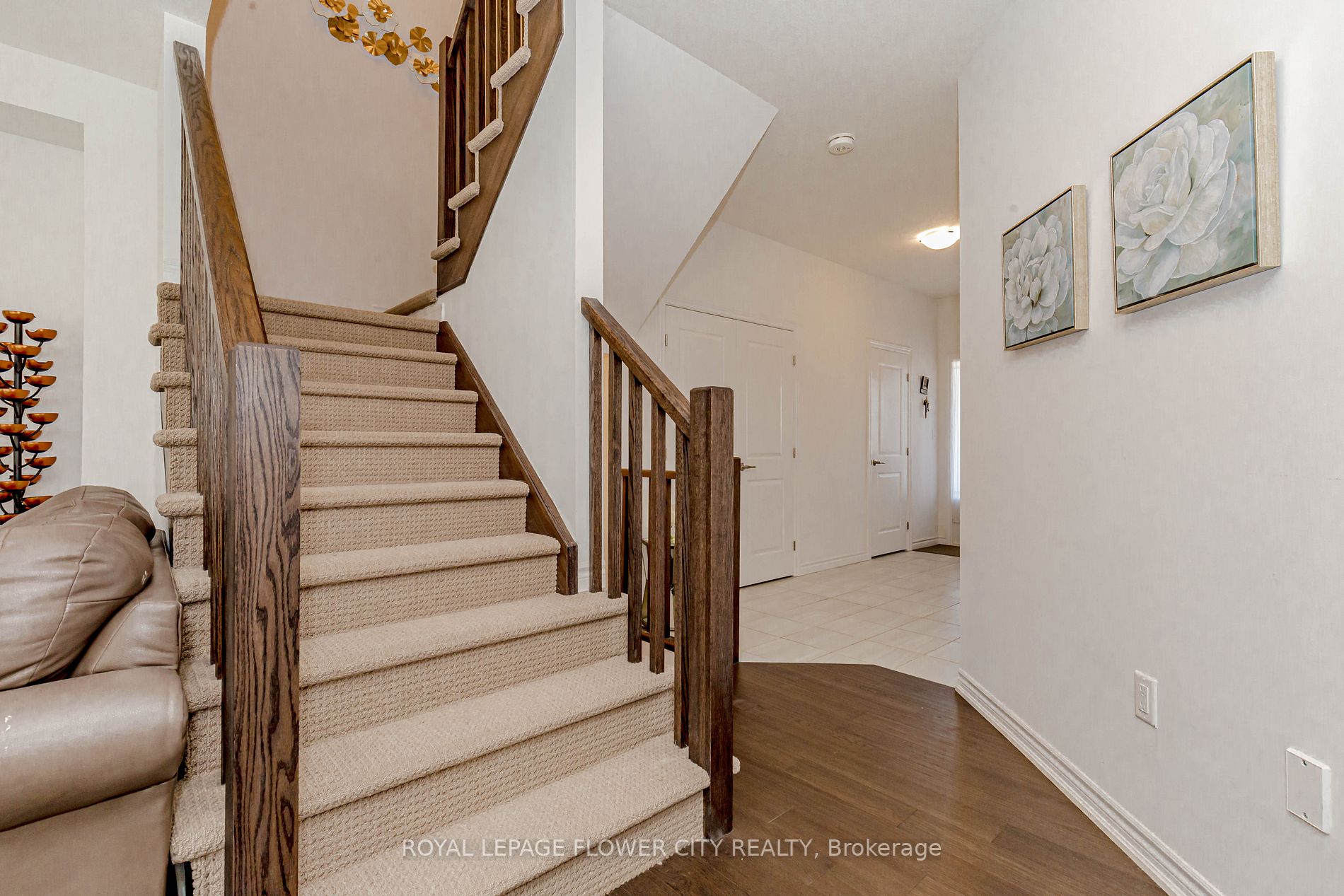 453 Blackburn Dr