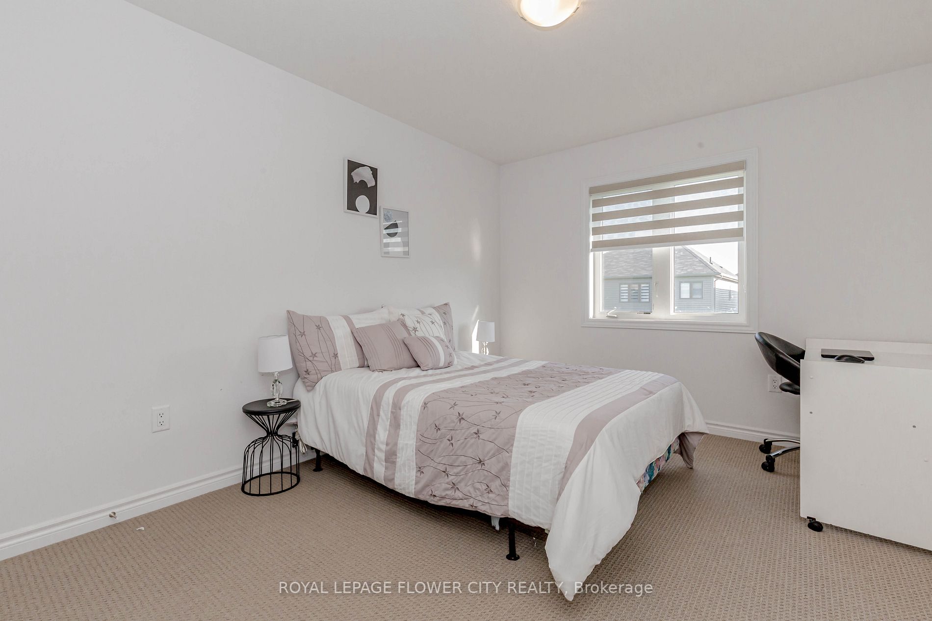 453 Blackburn Dr