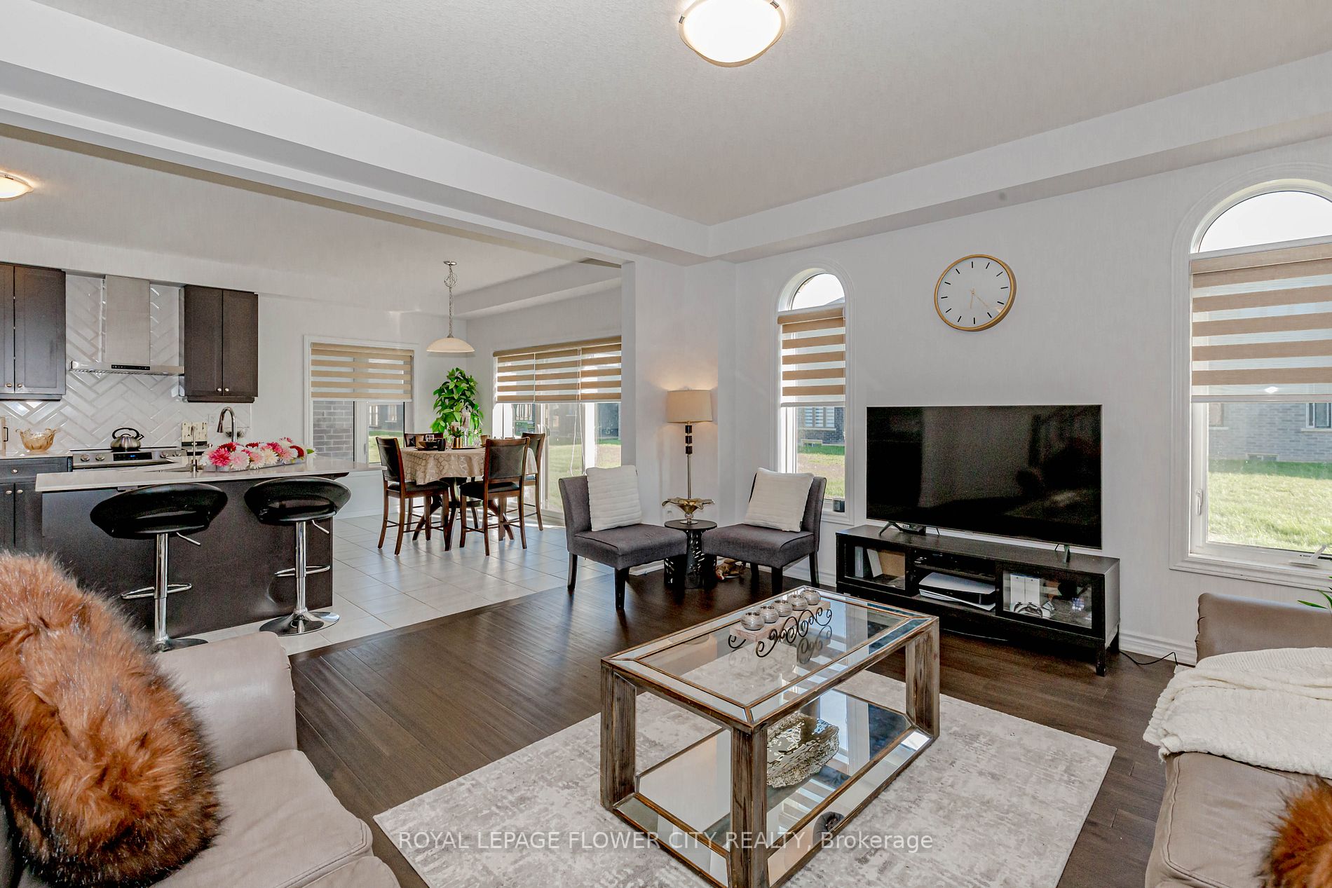 453 Blackburn Dr