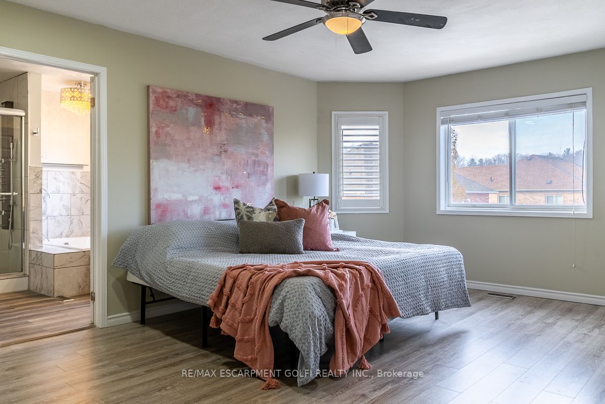 183 Valmont Crt