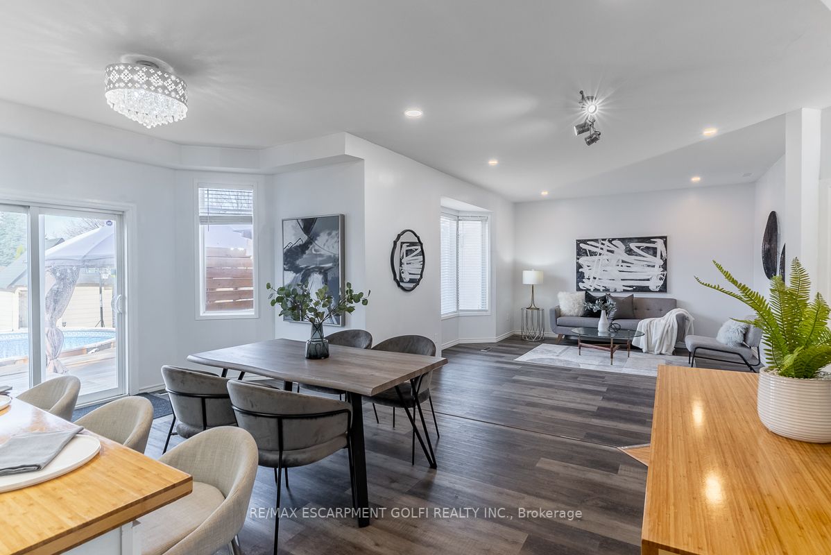 183 Valmont Crt