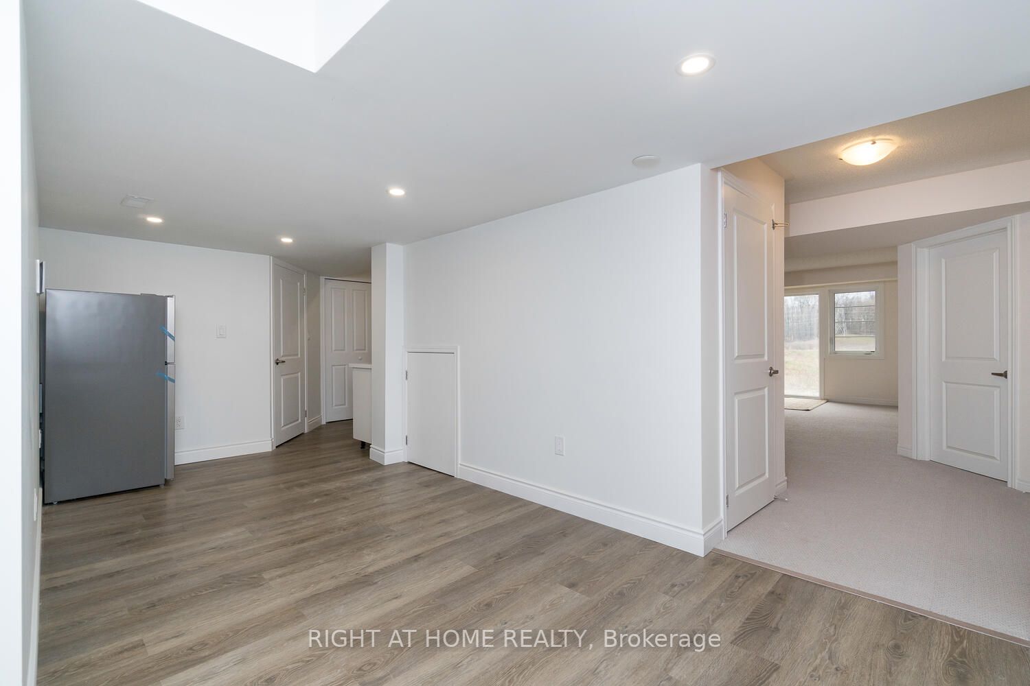 19 Robarts Drive