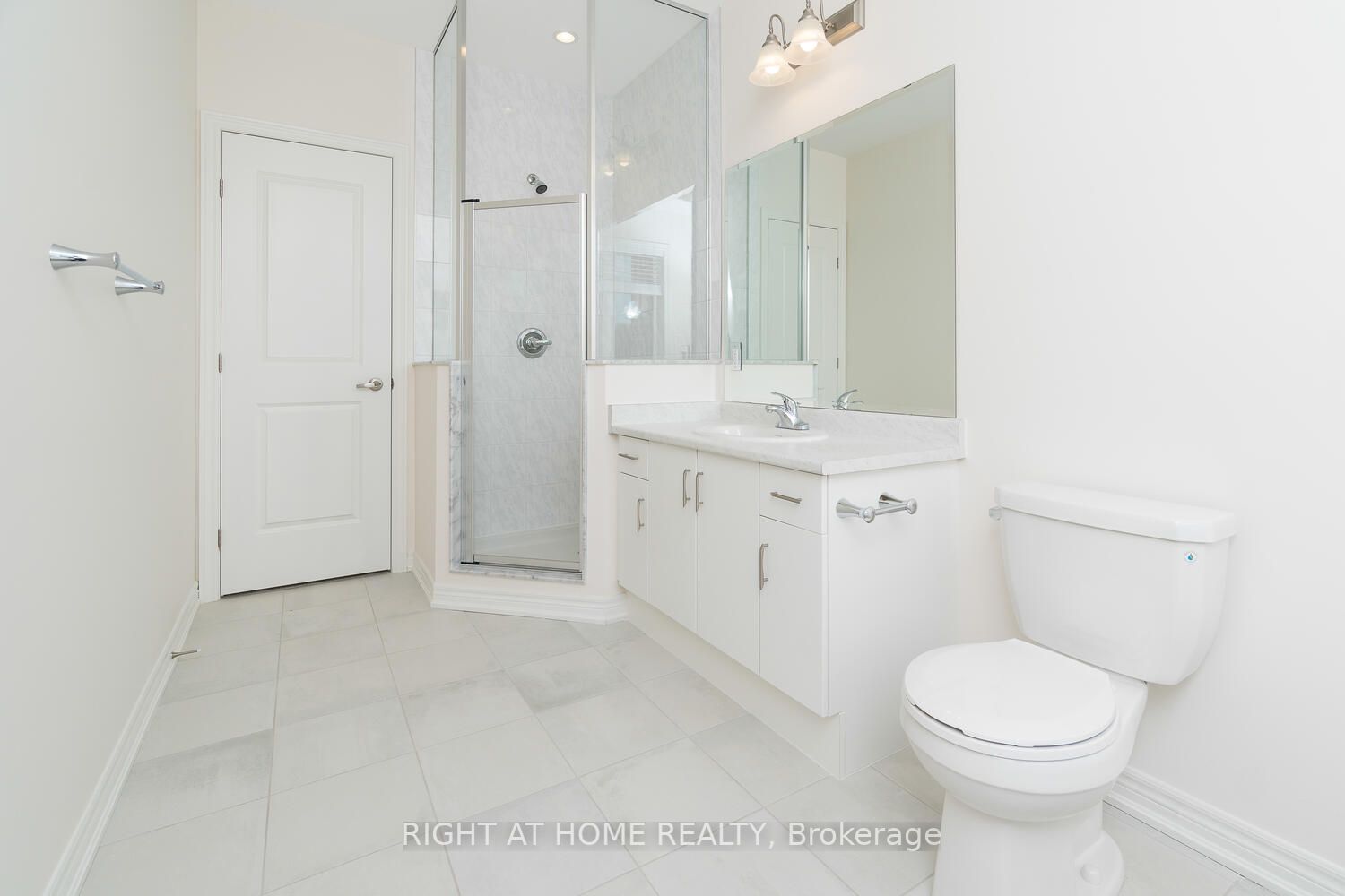 19 Robarts Drive
