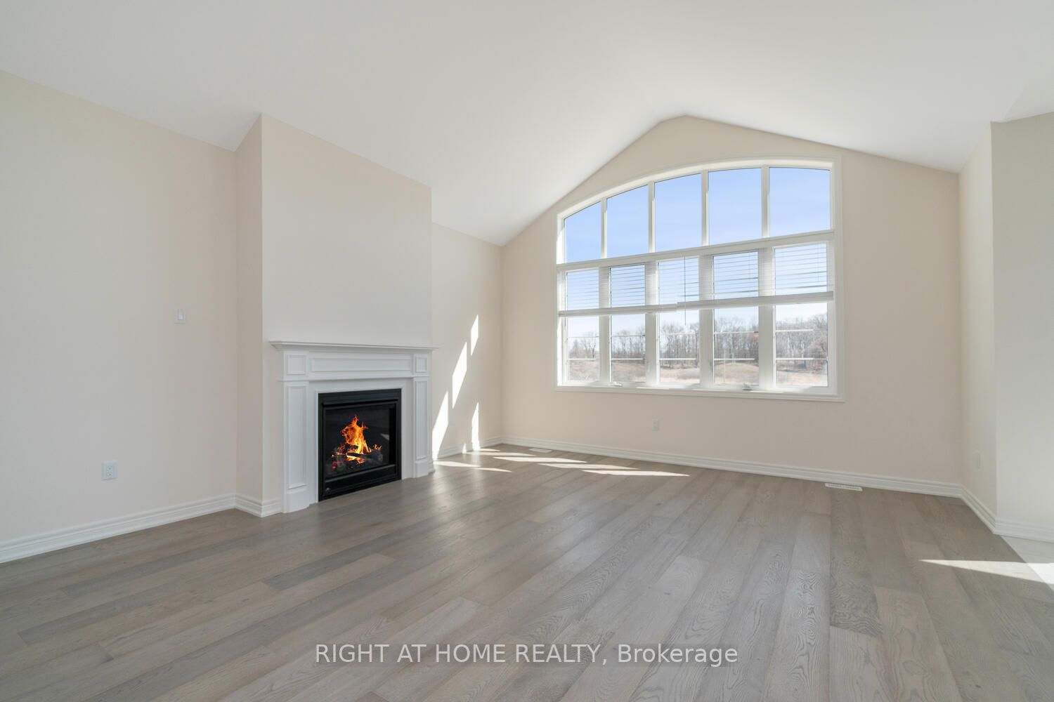19 Robarts Drive