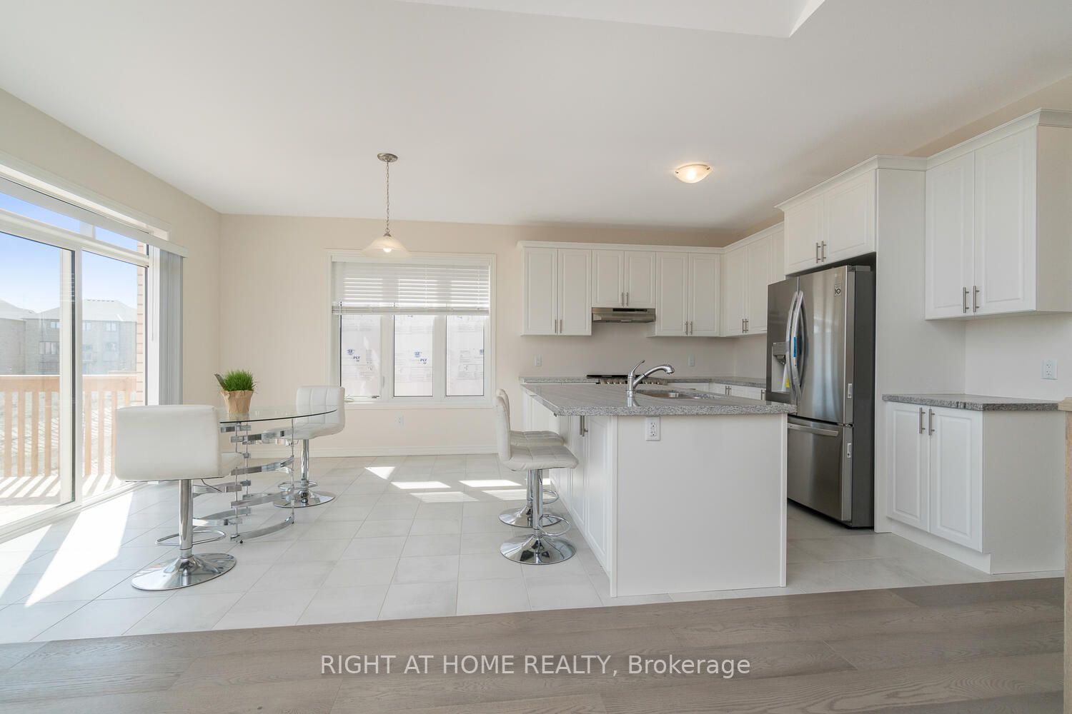 19 Robarts Drive