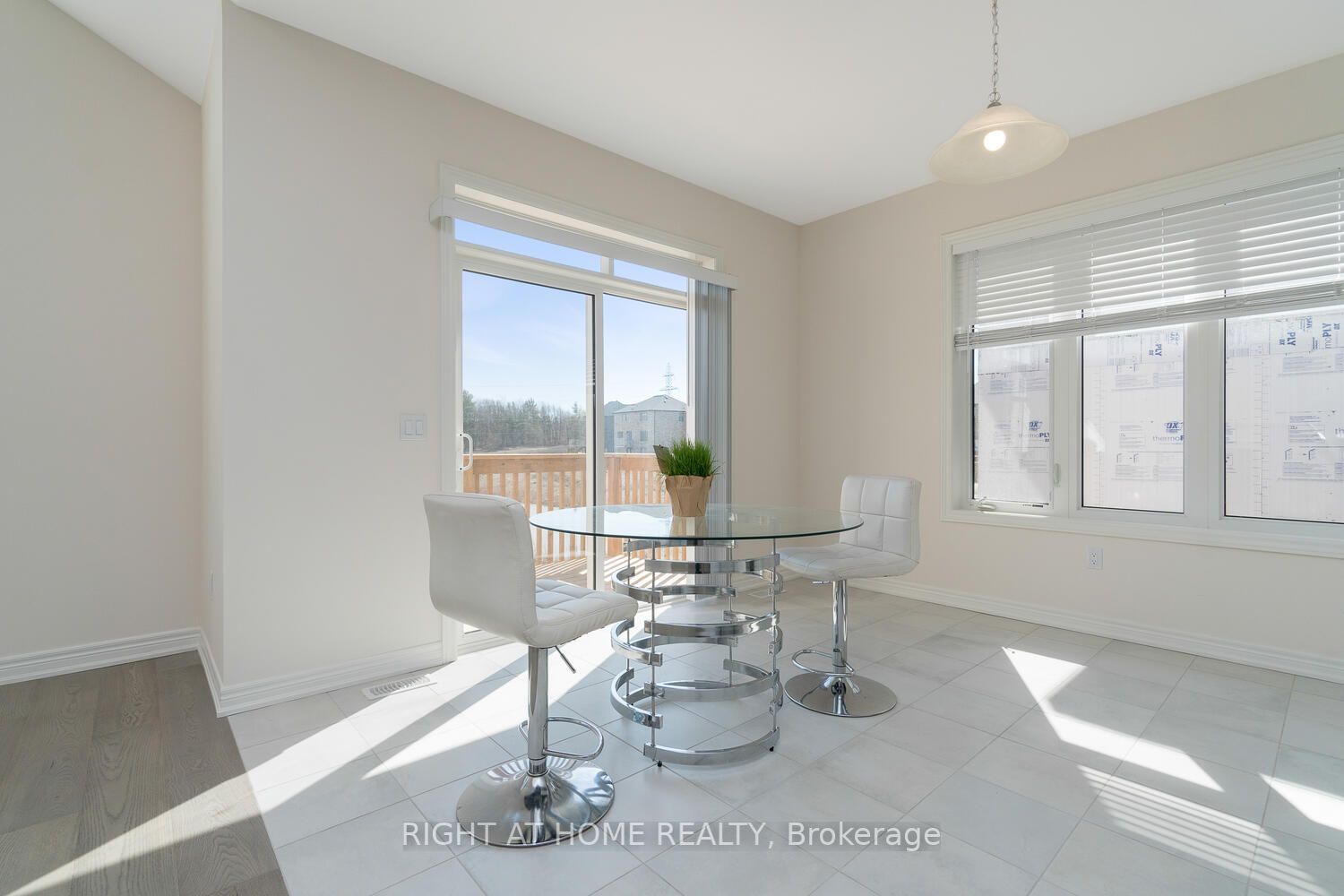 19 Robarts Drive