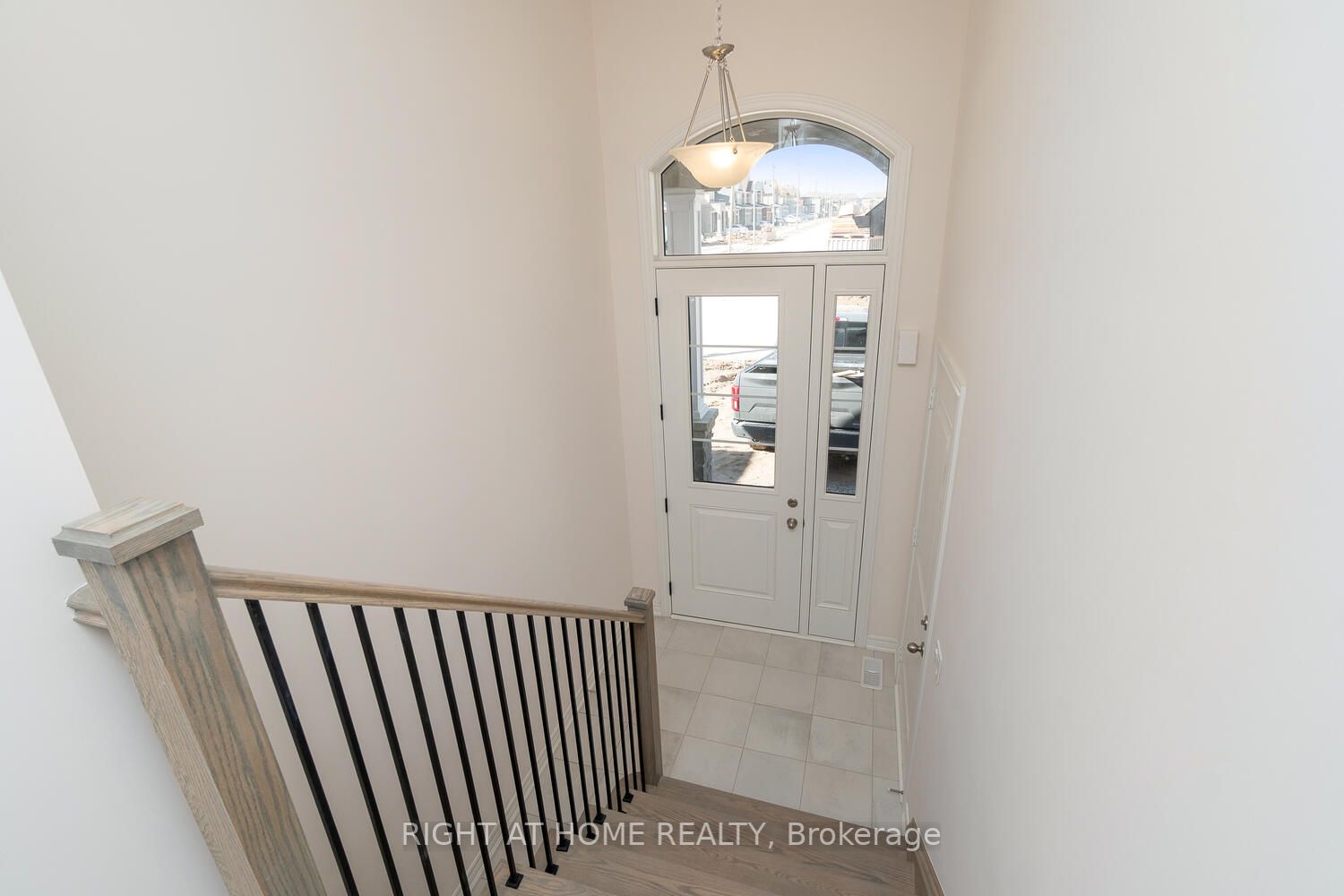 19 Robarts Drive