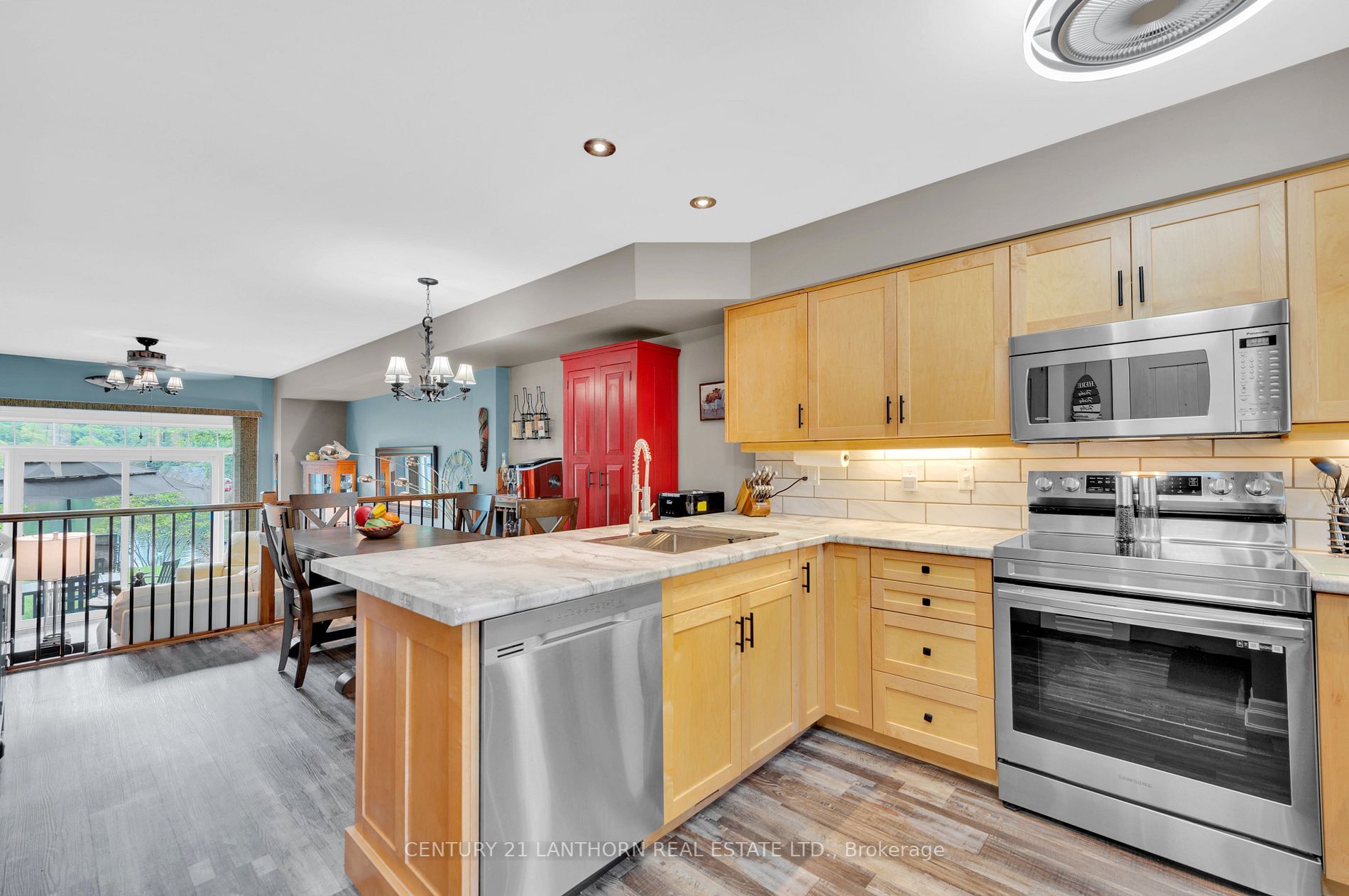 1579 Anstruther Lake Road #18