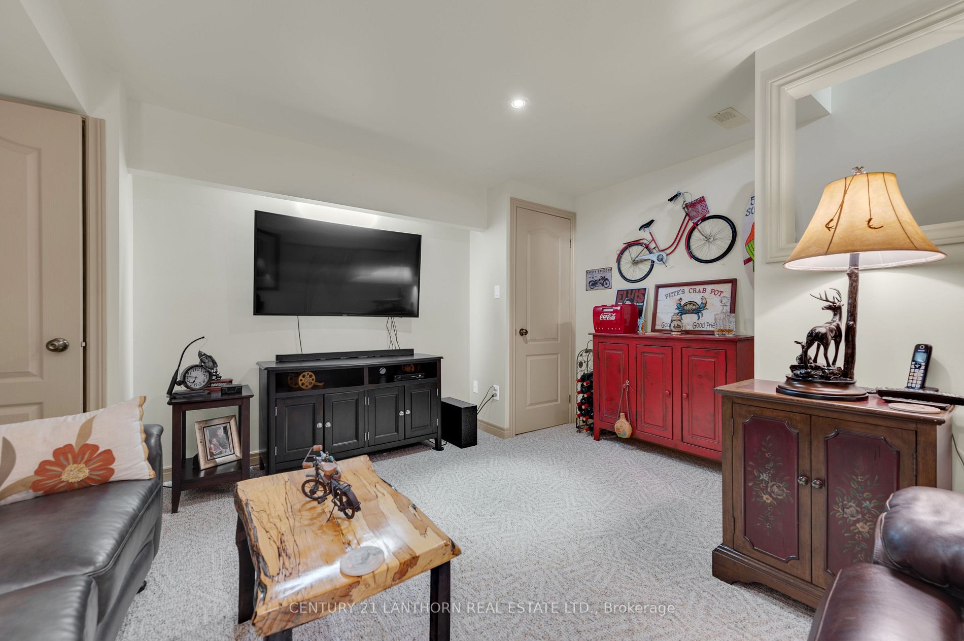 1579 Anstruther Lake Road #18