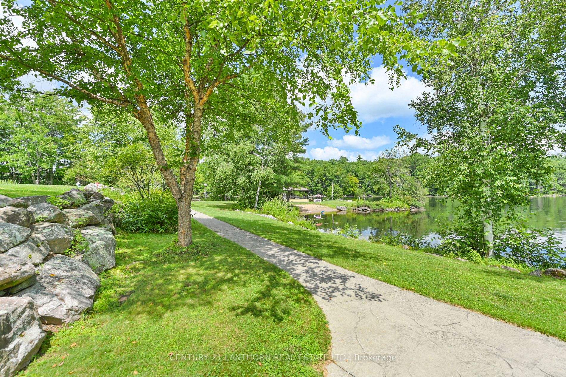 1579 Anstruther Lake Road #18