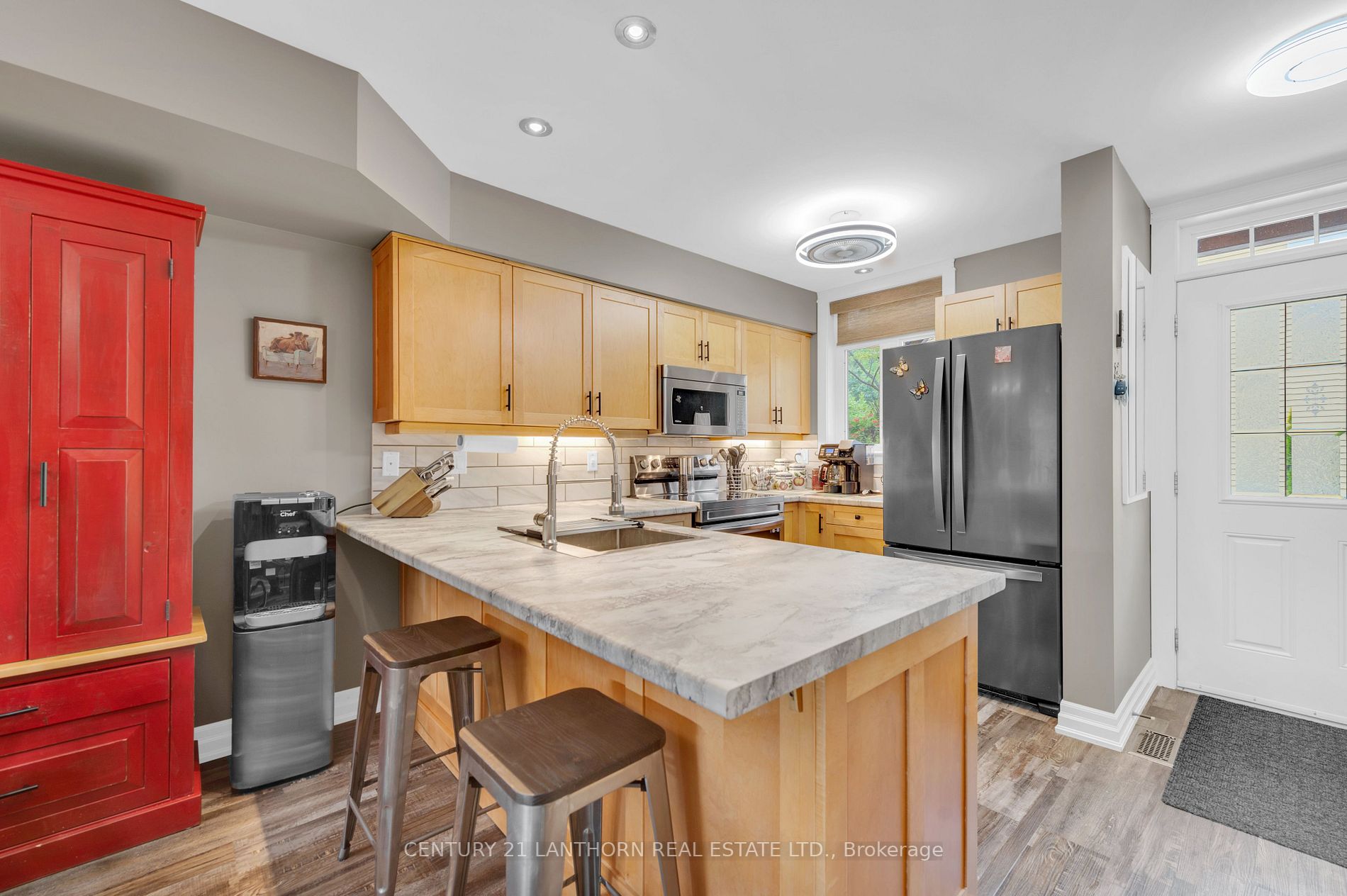 1579 Anstruther Lake Road #18