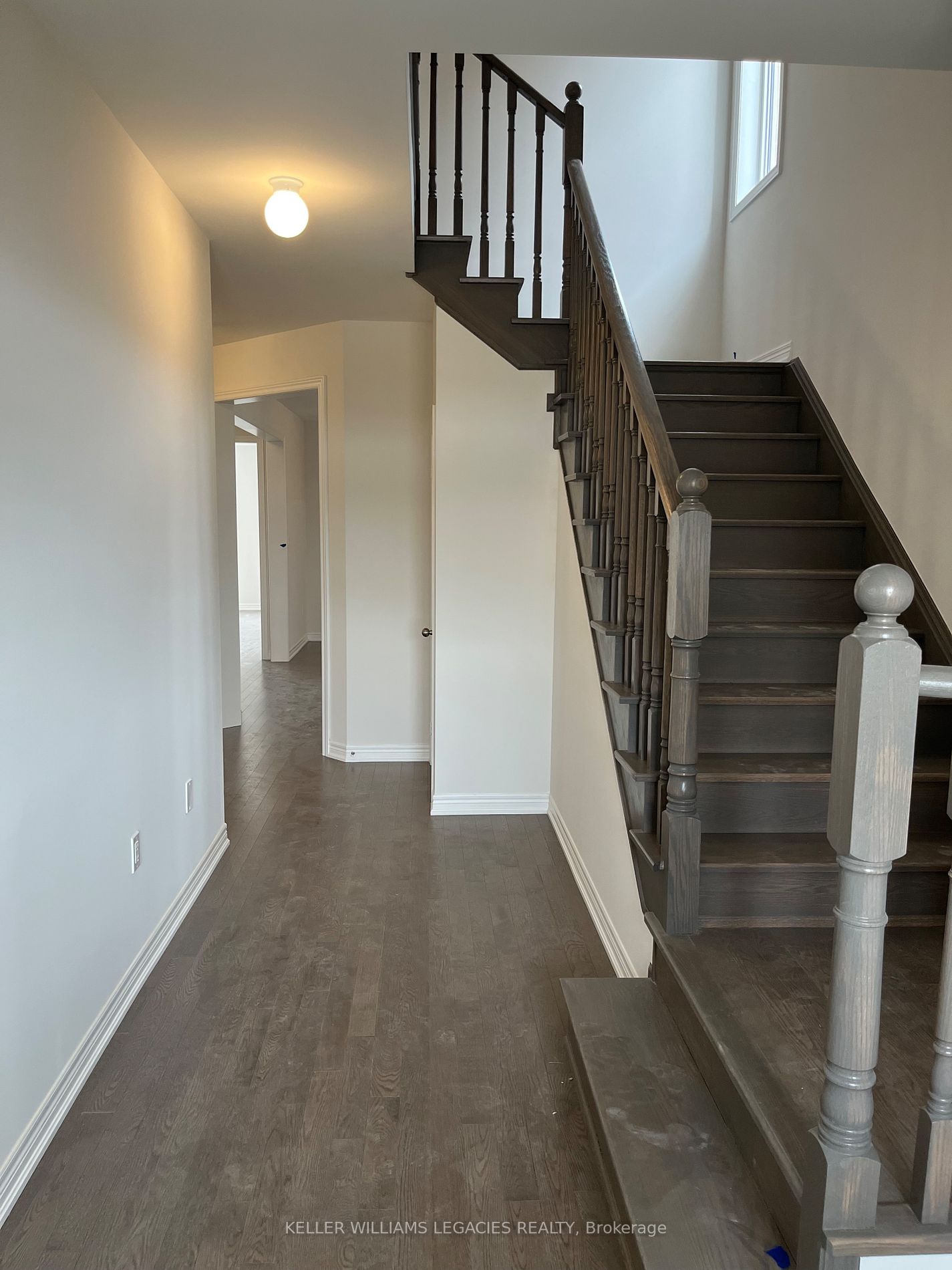 541 Red Elm Road
