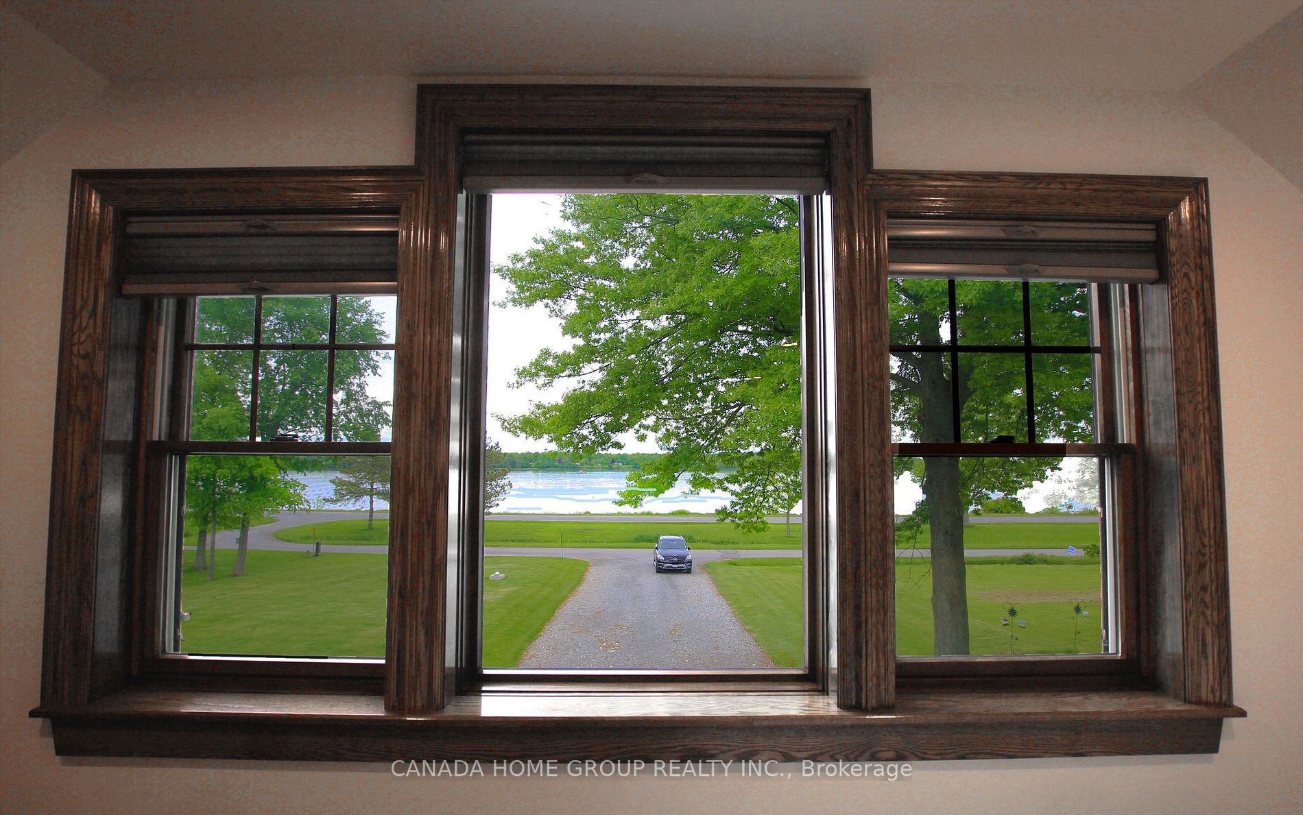 12921 Niagara River Pkwy