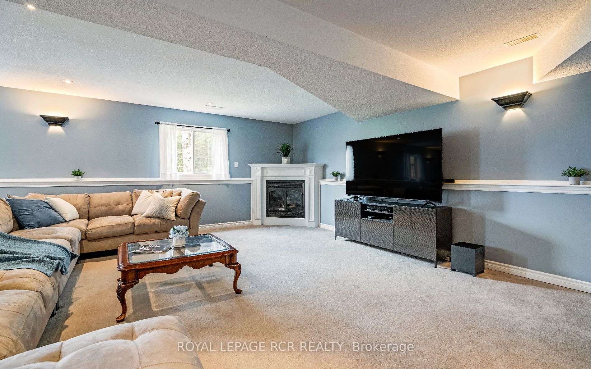 1 Devonleigh Drive