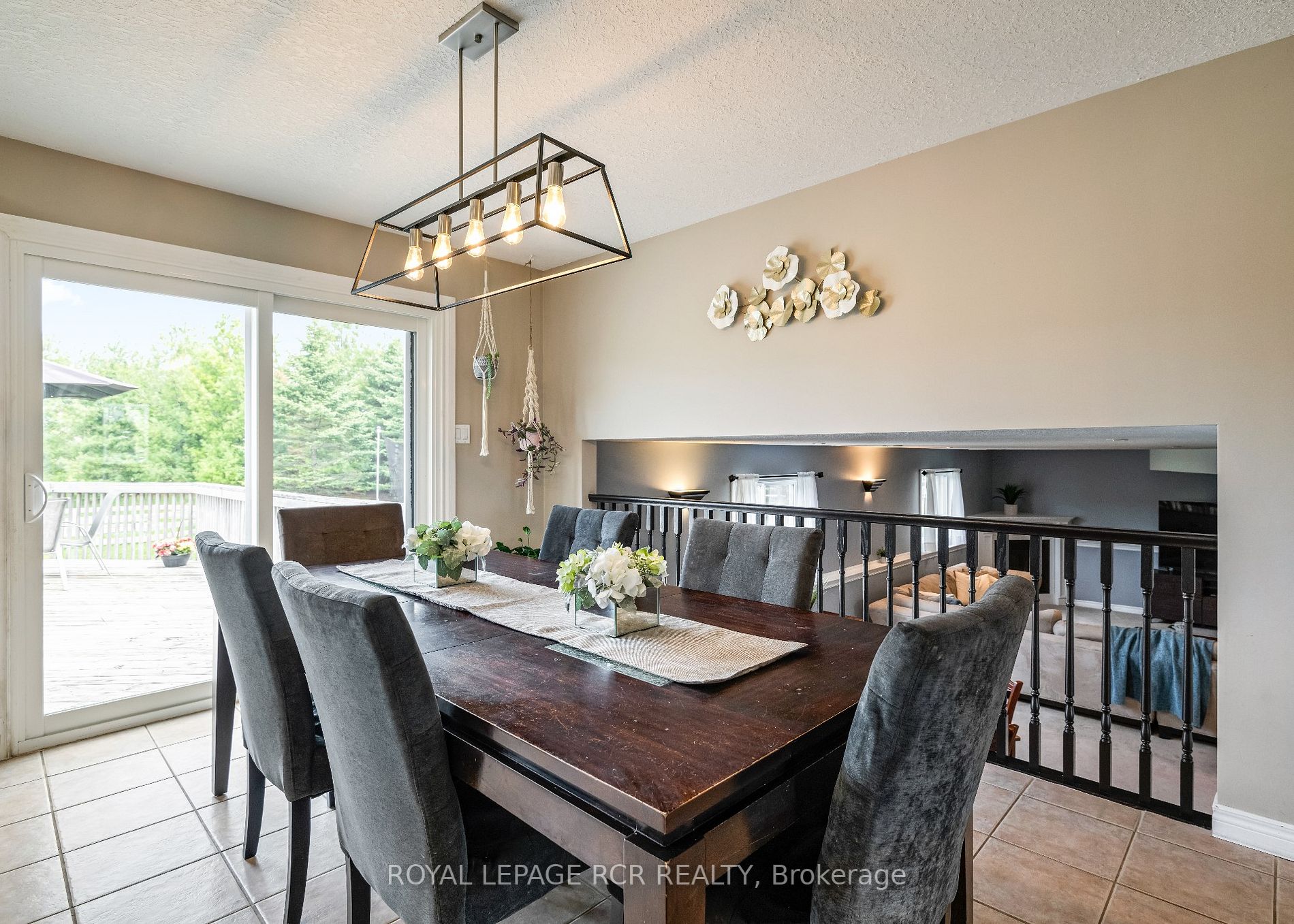 1 Devonleigh Drive
