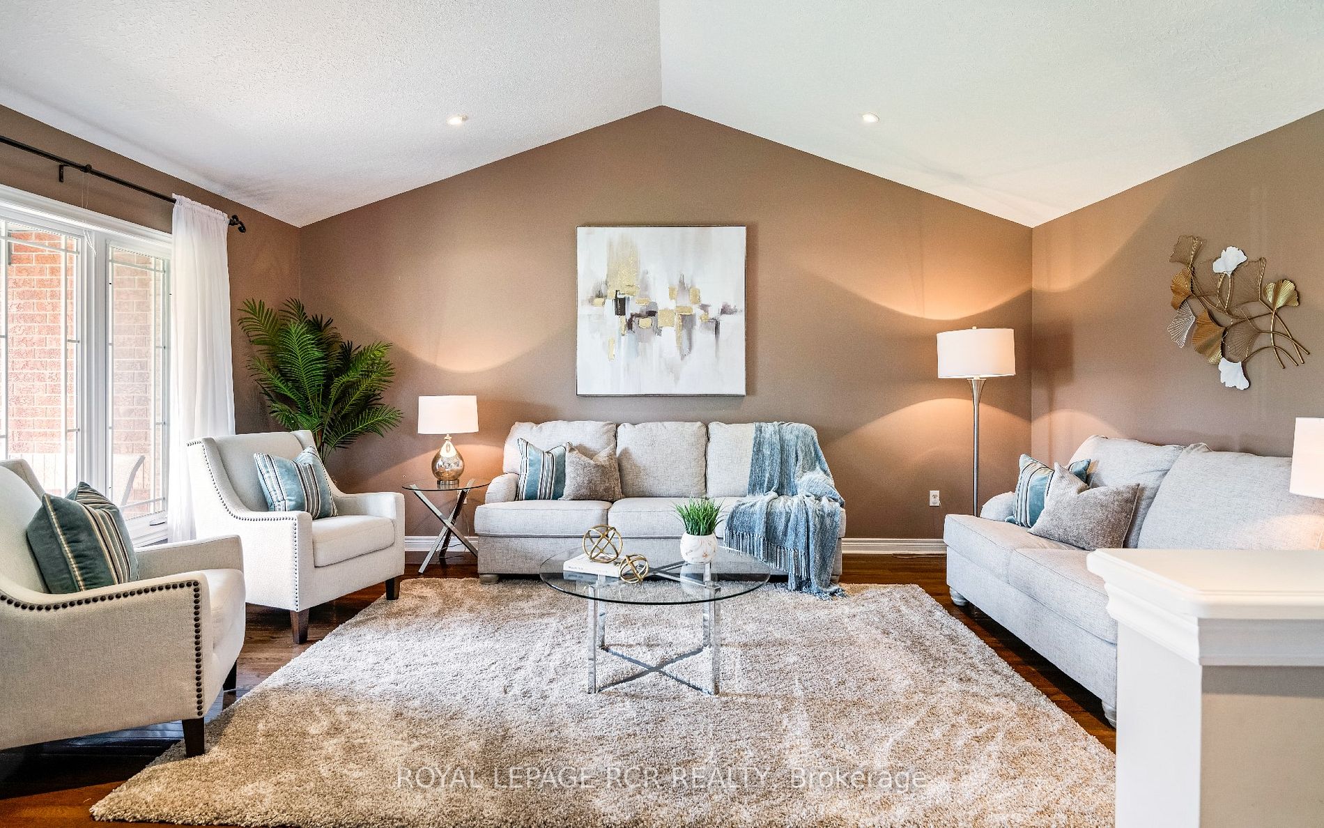 1 Devonleigh Drive
