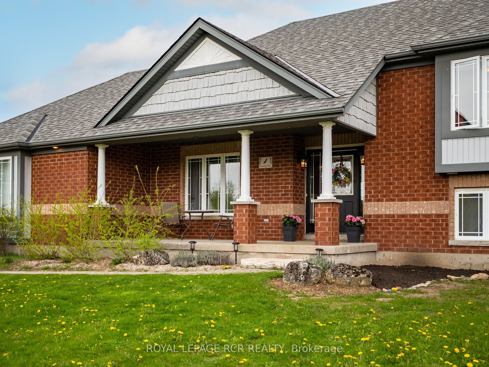 1 Devonleigh Drive