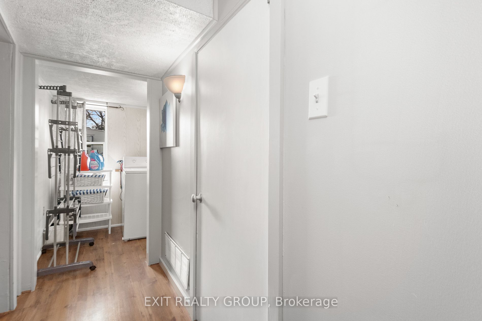 605 Westplain Rd