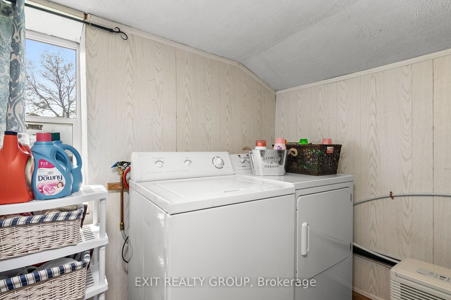 605 Westplain Rd