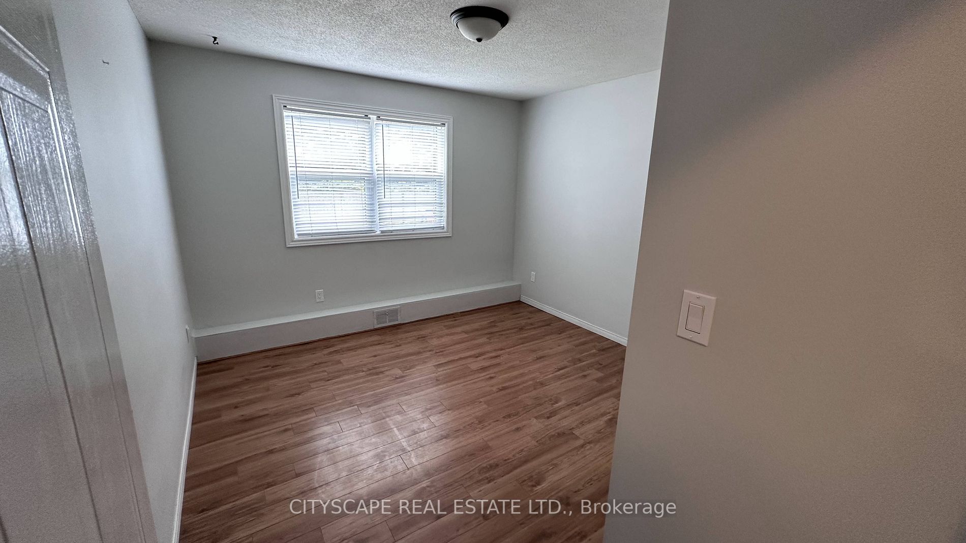 56 Hiawatha Rd, #27