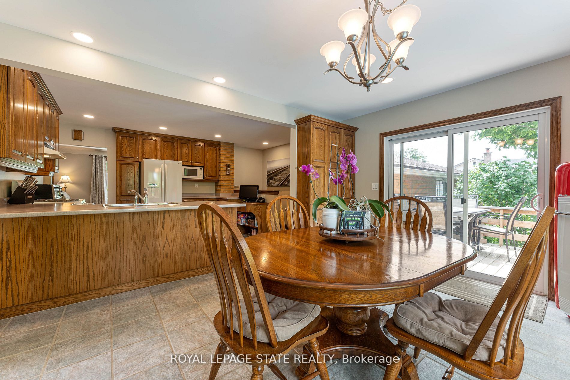 41 Leckie Ave