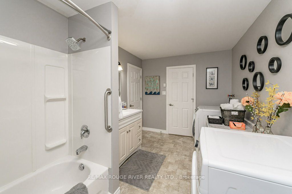 1 Harris St, Muskoka Lakes