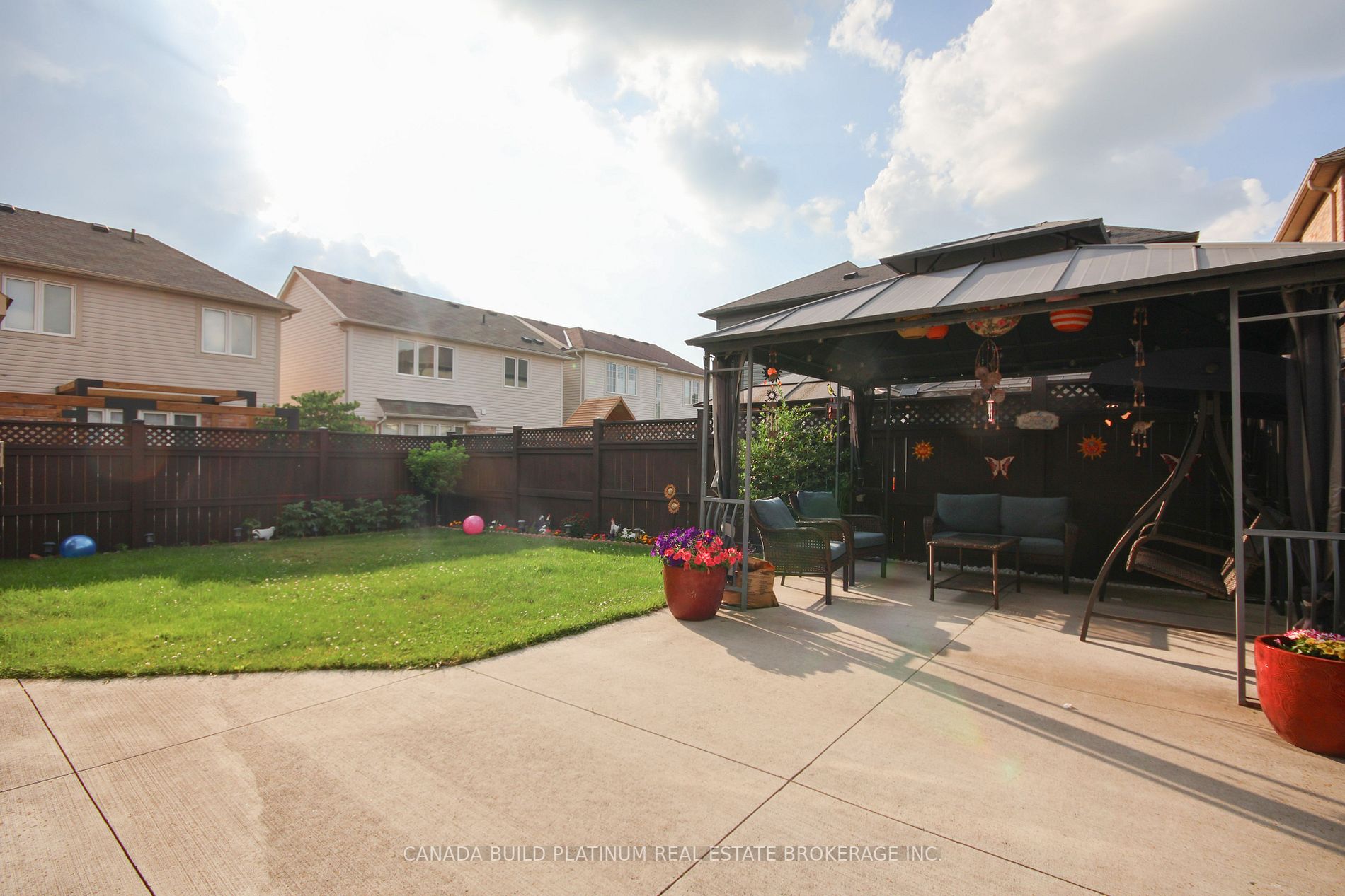 Listing X6703436 - Large Photo # 37