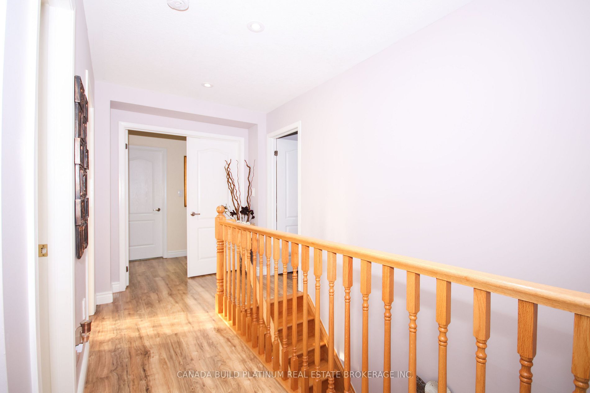 Listing X6703436 - Large Photo # 28