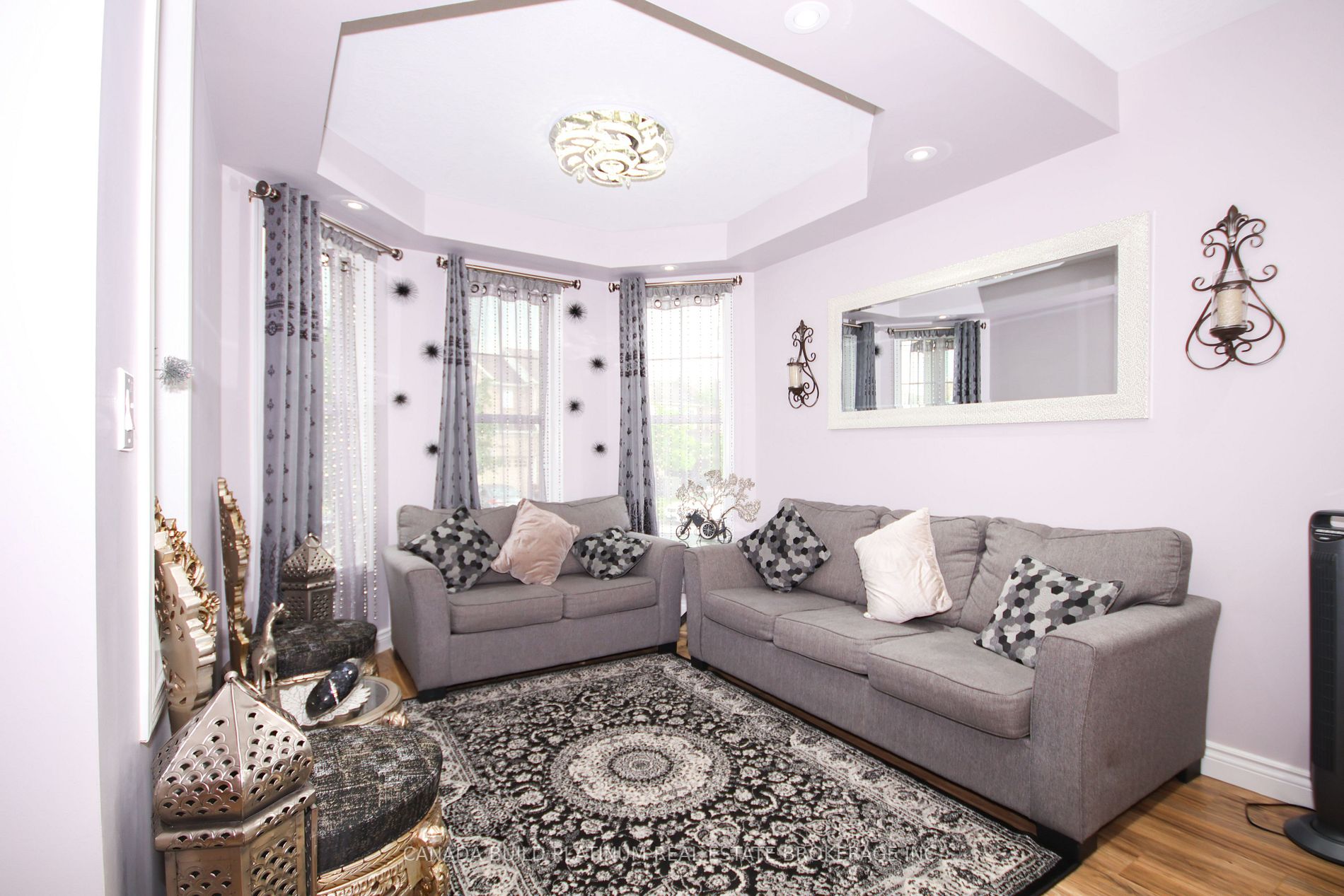 Listing X6703436 - Large Photo # 5