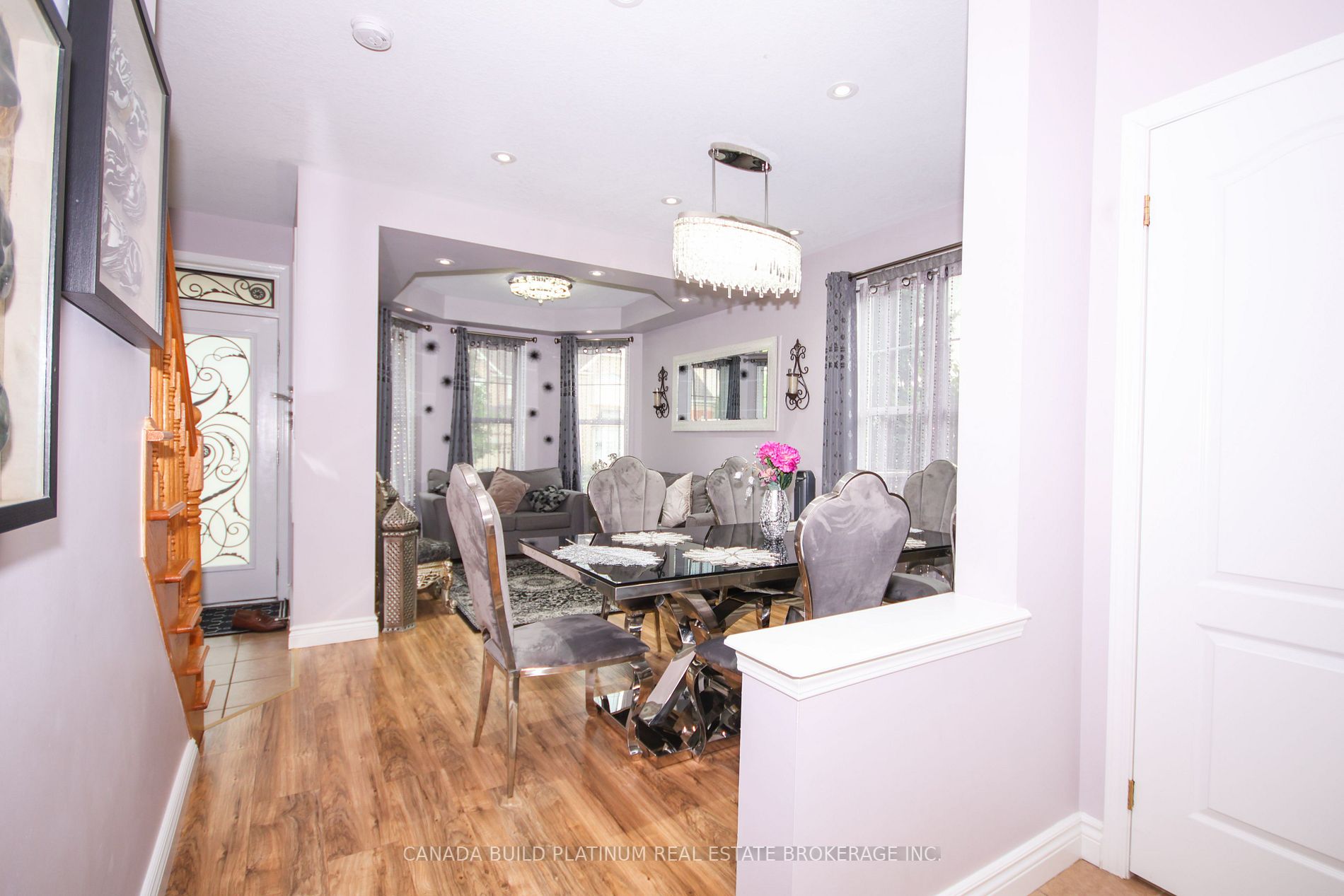 Listing X6703436 - Large Photo # 13