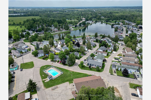 39 Hemlock Cres, Puslinch