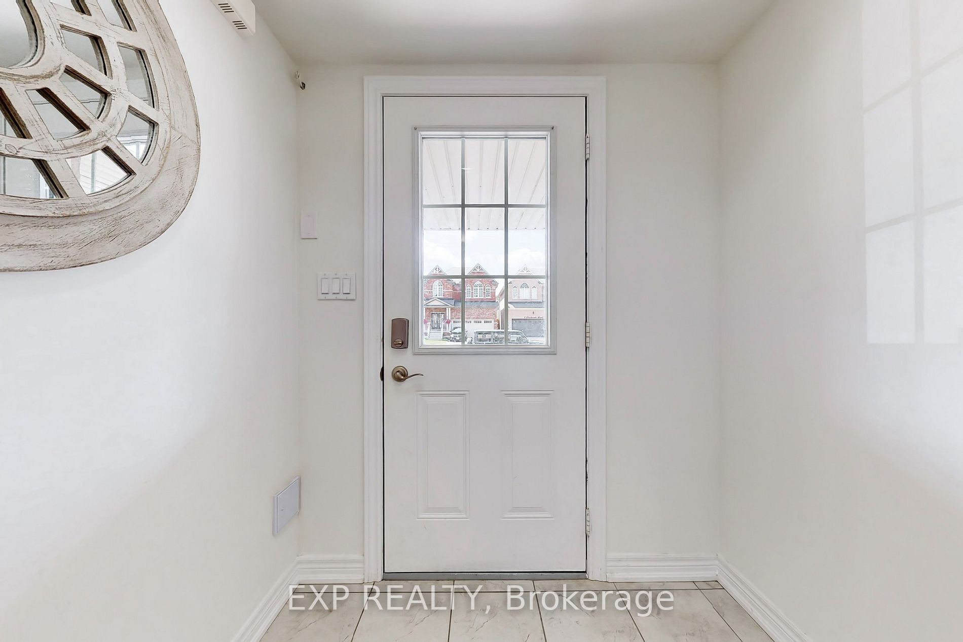 15 Duckworth Rd