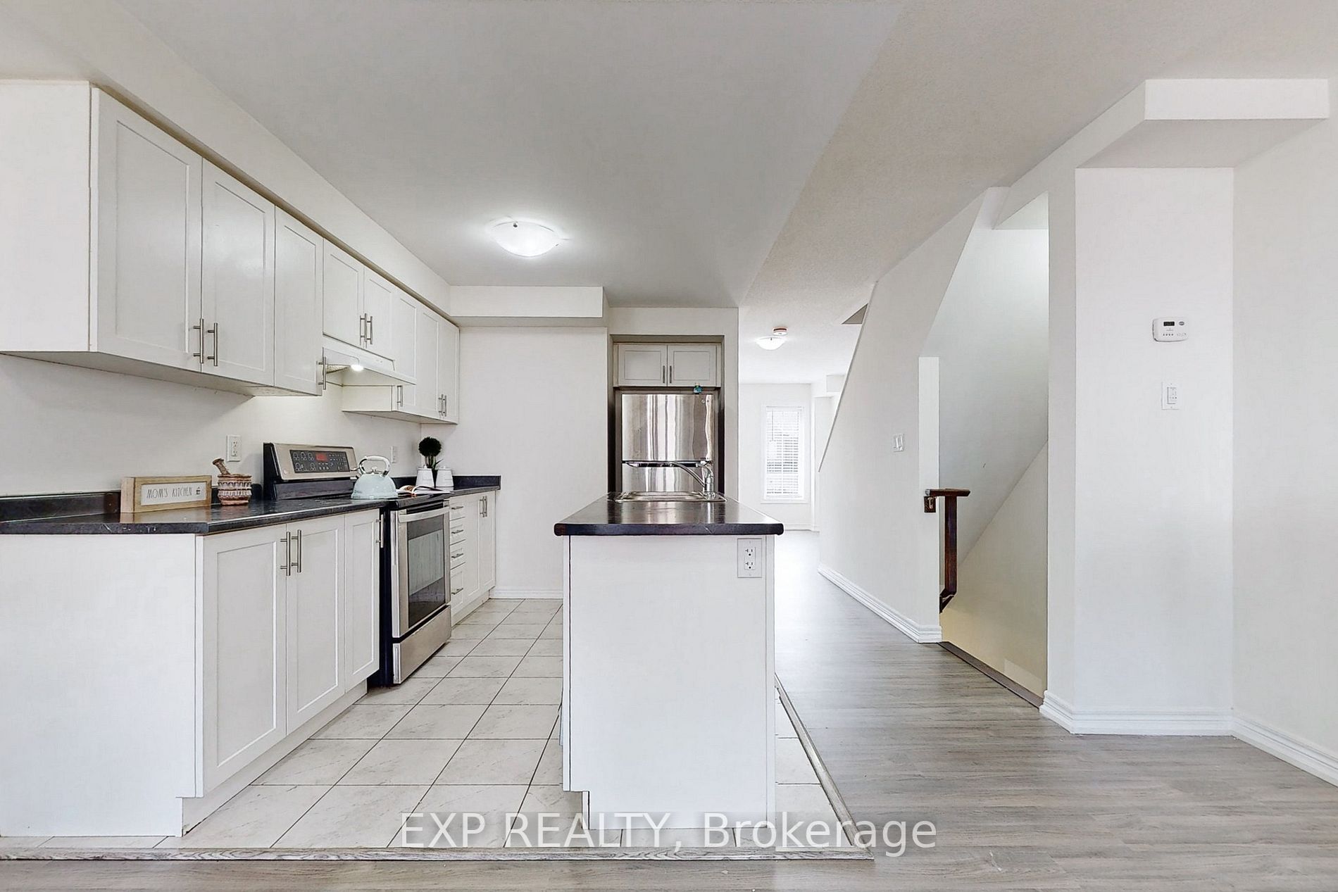 15 Duckworth Rd