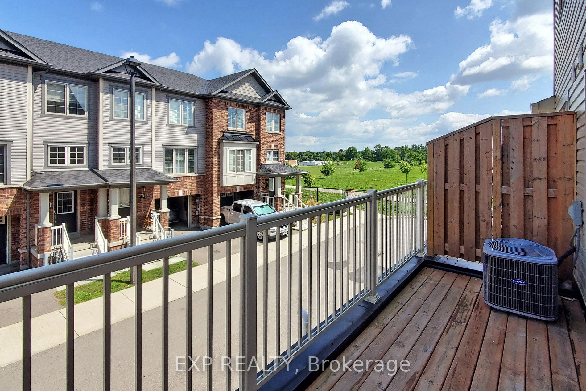 15 Duckworth Rd