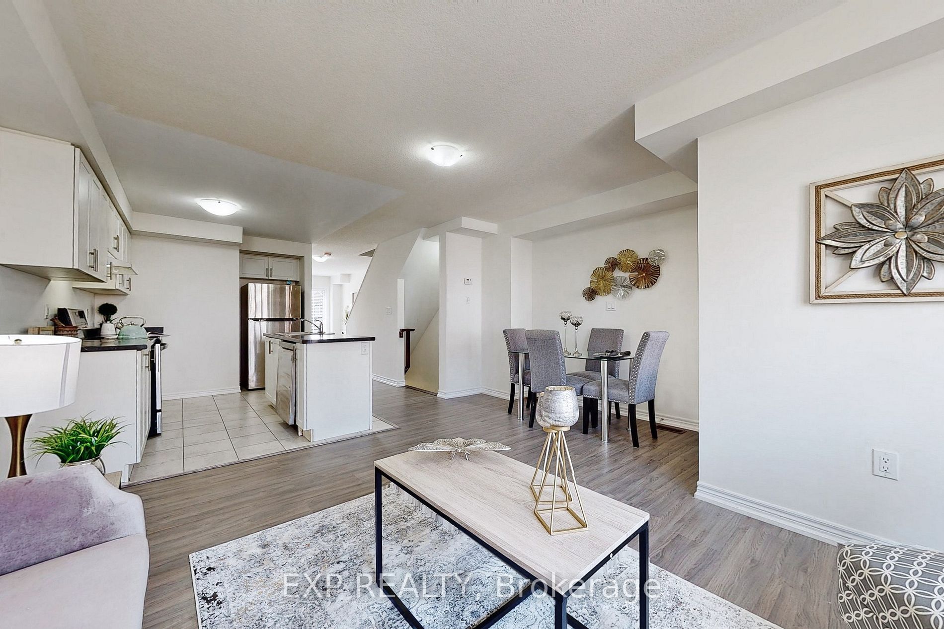15 Duckworth Rd