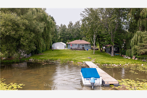 70 Beach Rd, Kawartha Lakes