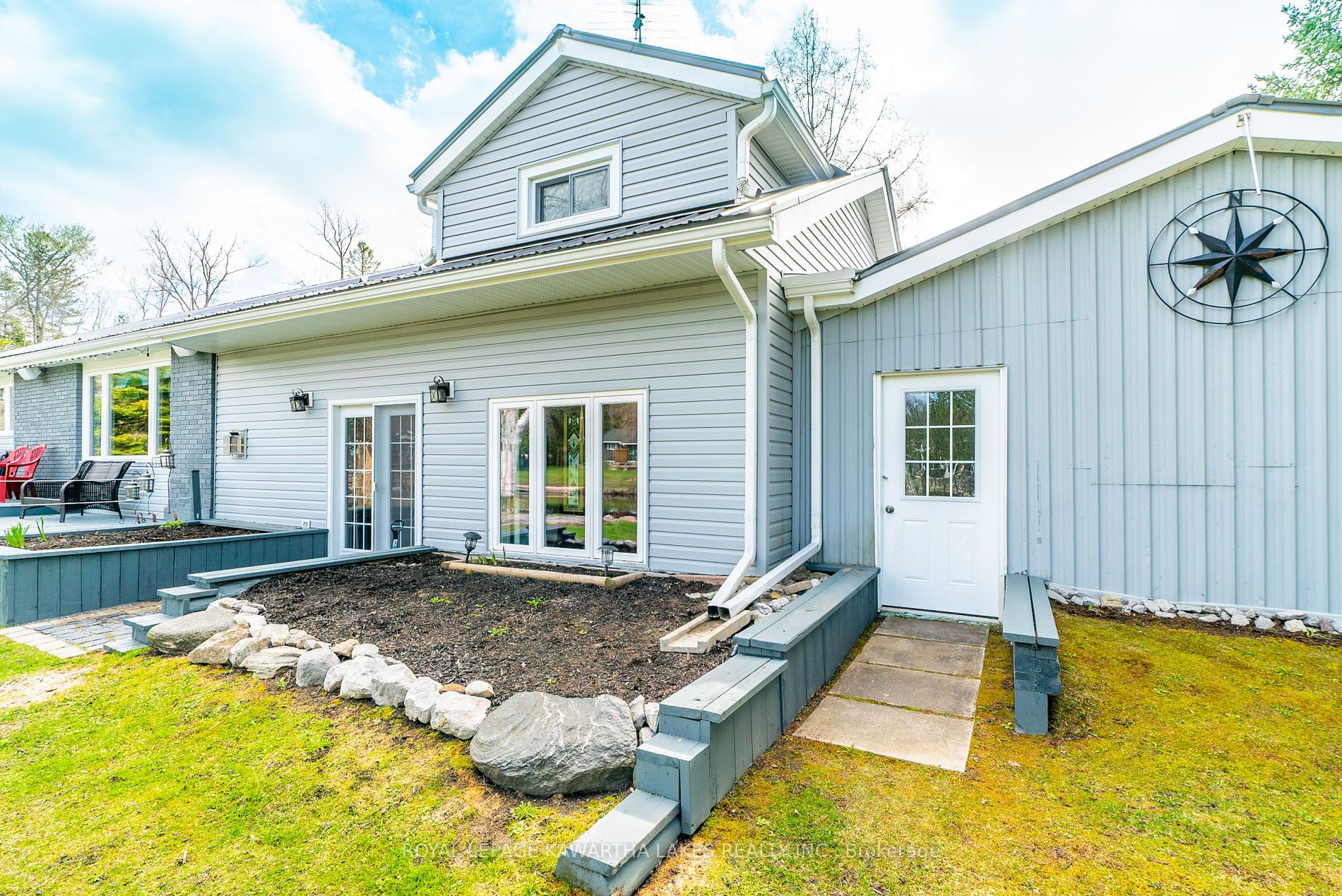 Listing X6705710 - Large Photo # 33